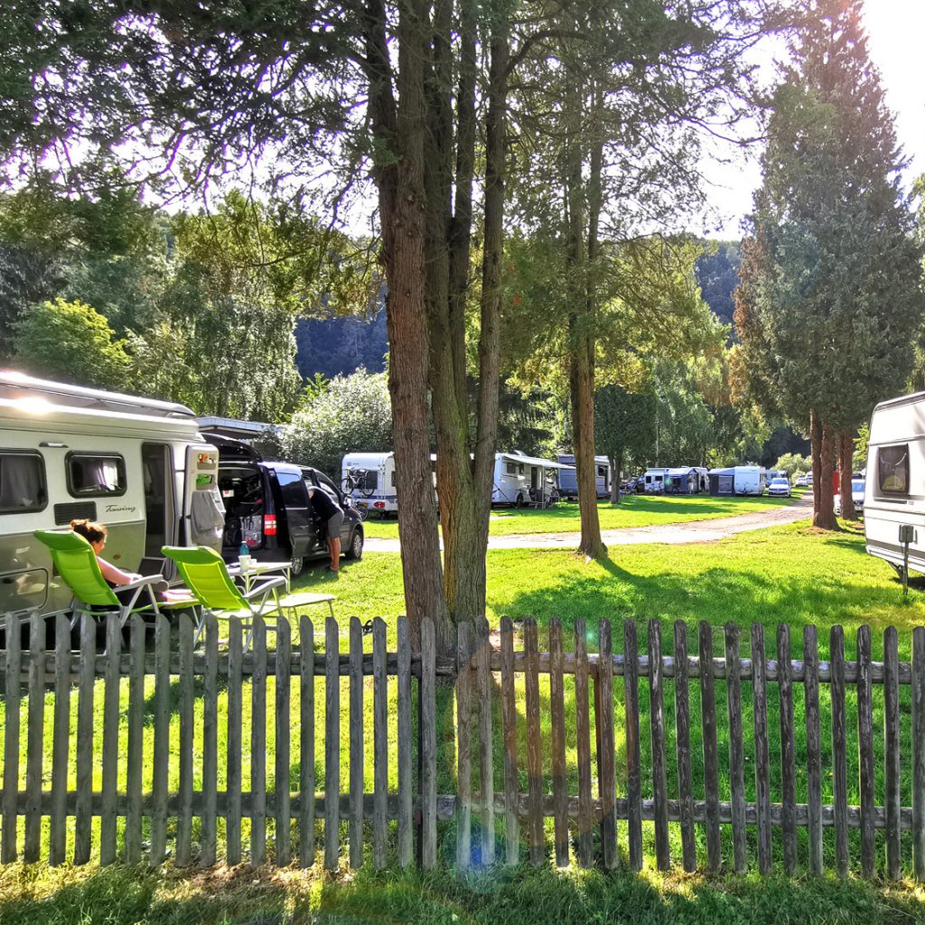 Komfortstellplatz Camping Fuldaschleife bei Kassel