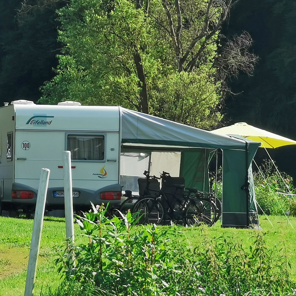 Uferstellplatz mit Gespann